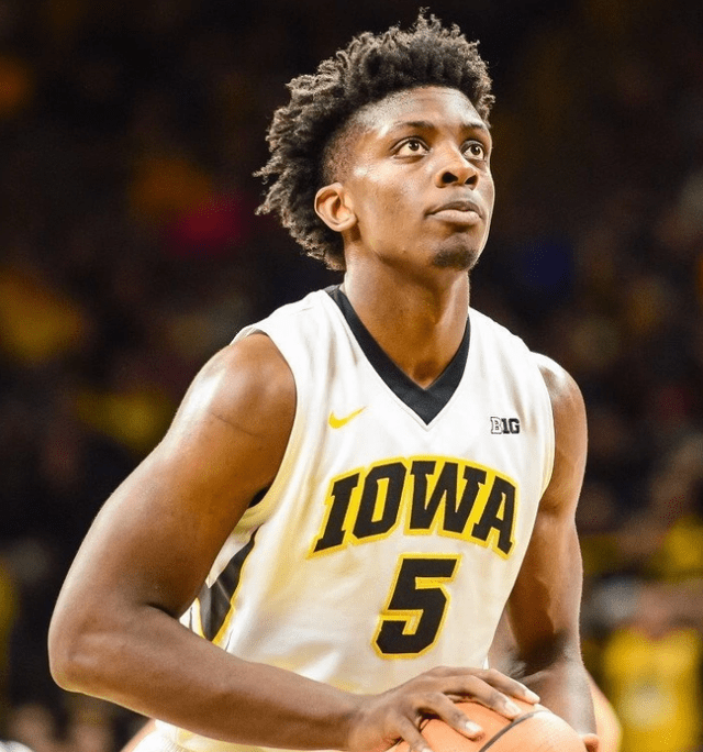 优德网址 -加时末段法甲焦点战；布莱顿主帅复盘；质疑声仍在；临场指挥获称赞 