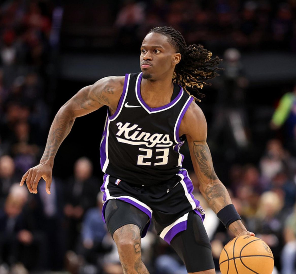 优德体育 -密尔沃基雄鹿发布备战花絮，赛后主帅复盘，国王杯任务艰巨，年轻球员得到机会的简单介绍