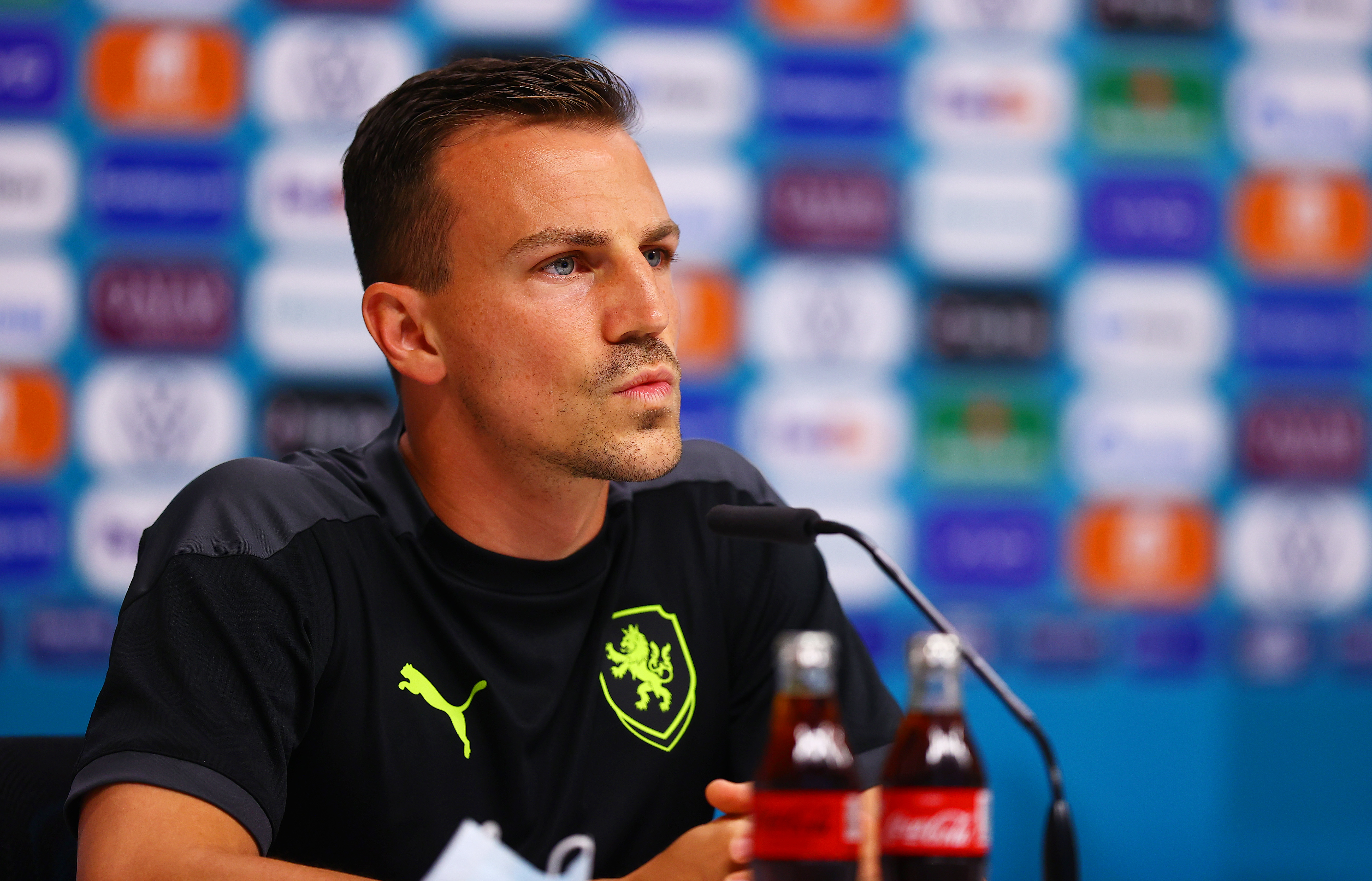 里程碑夜尼斯遗憾出局窗口期法兰克福回应争议,现场解说直呼:今晨托特纳姆调整名单以备欧联(米卢蒂诺维奇第一次率队参加世界杯) 里程碑夜尼斯遗憾出局窗口期法兰克福回应争议,现场解说直呼:今晨托特纳姆调整名单以备欧联(米卢蒂诺维奇第一次率队参加世界杯)